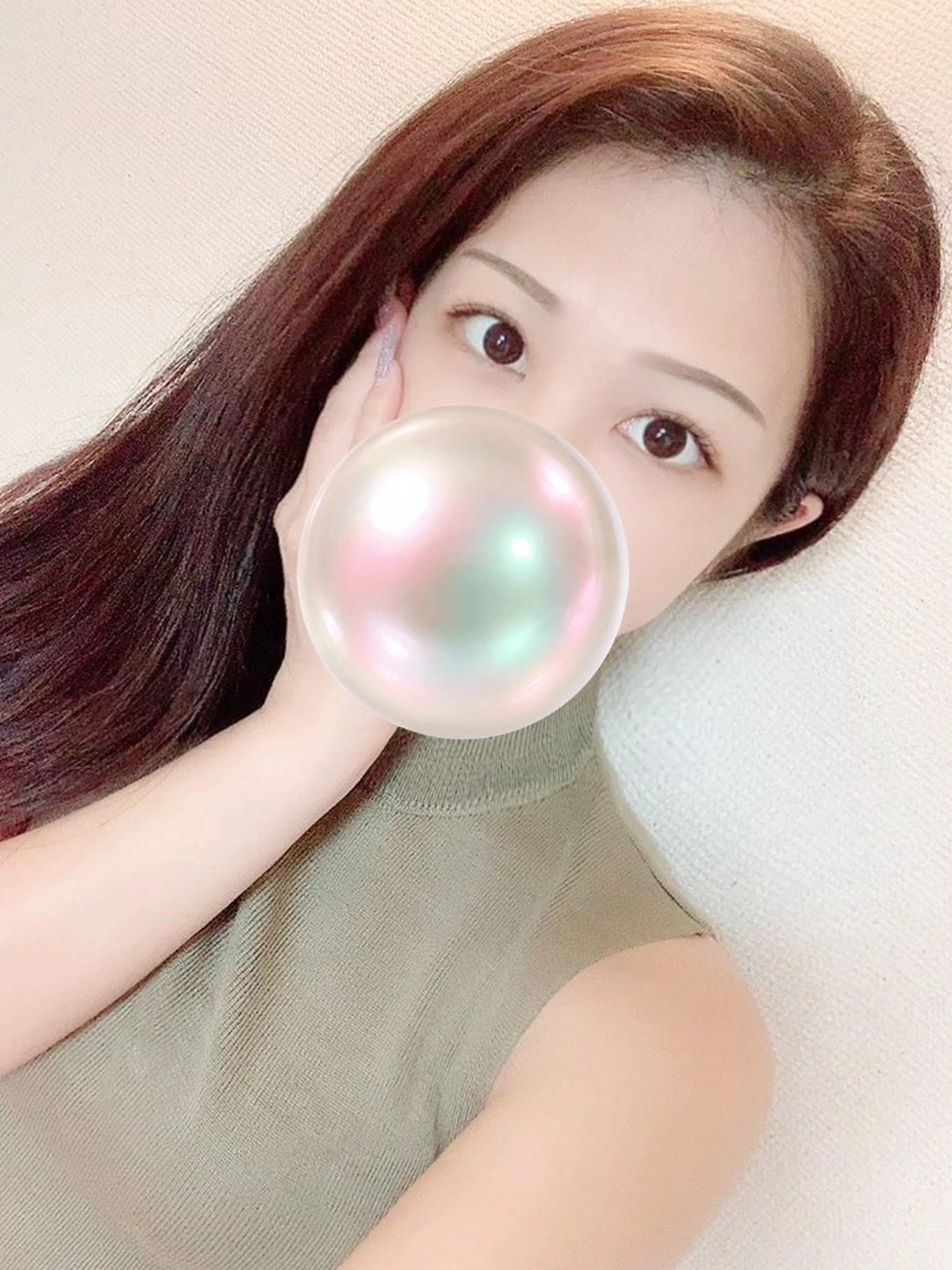 茜
